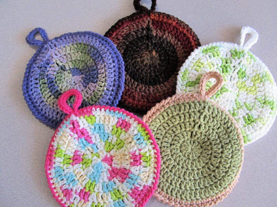 25-free-crochet-potholder-patterns-crochet-me