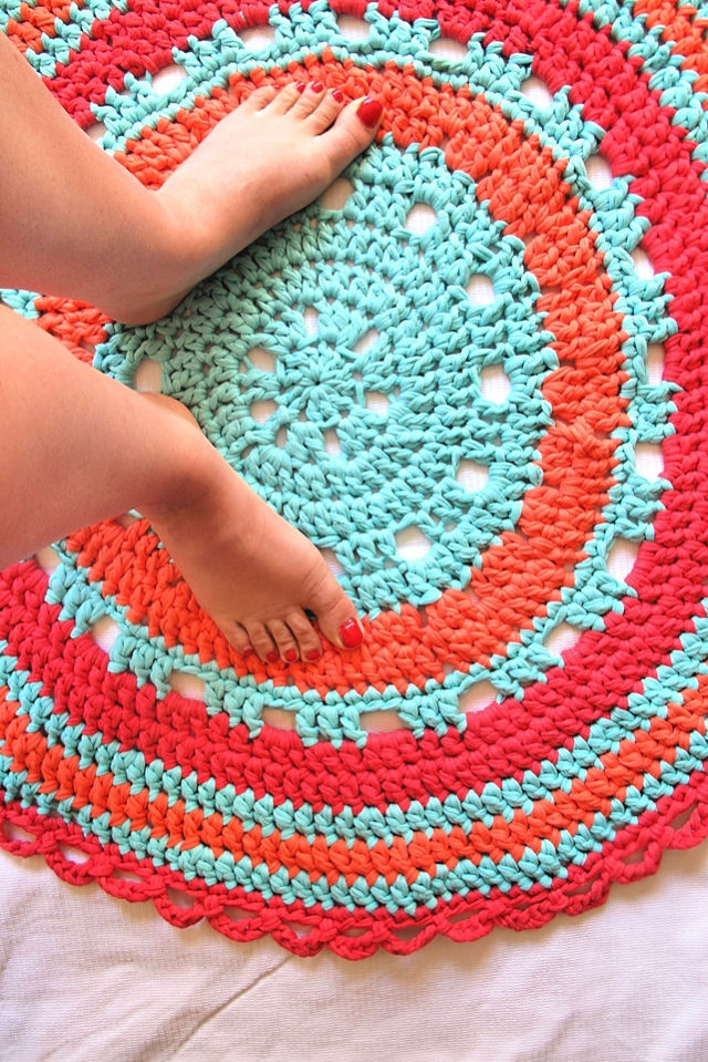 15 Free Crochet Round Rug Patterns Crochet Circle Rug Pattern